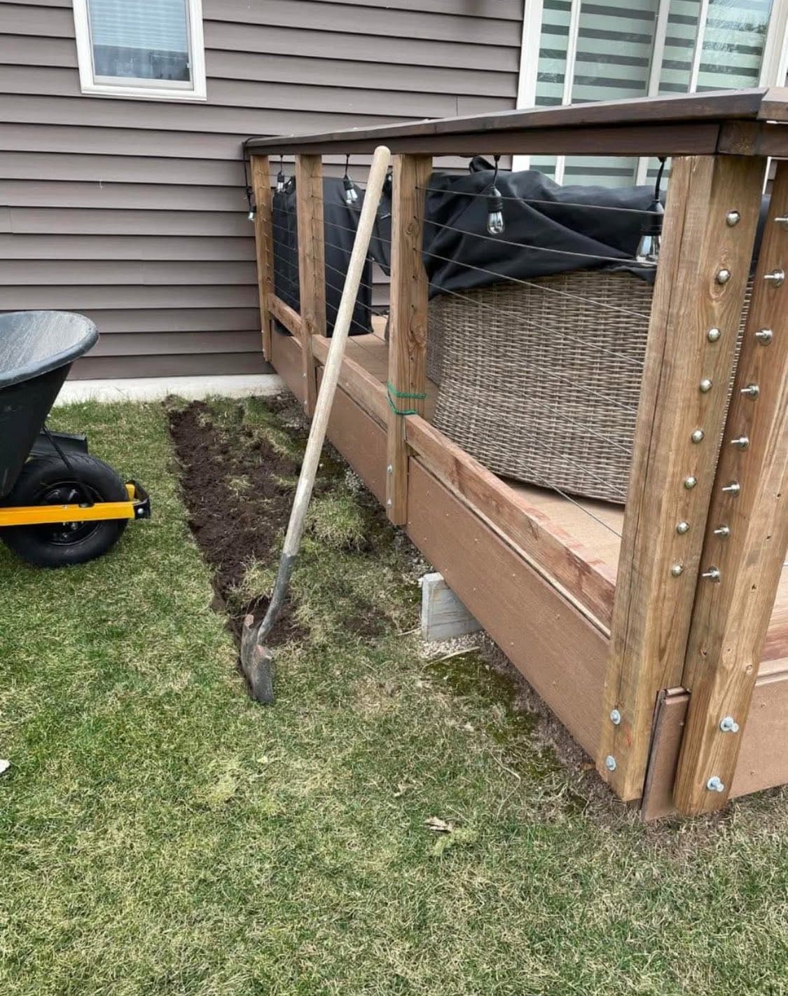 Leaf Blowing — example of our work in Green Bay